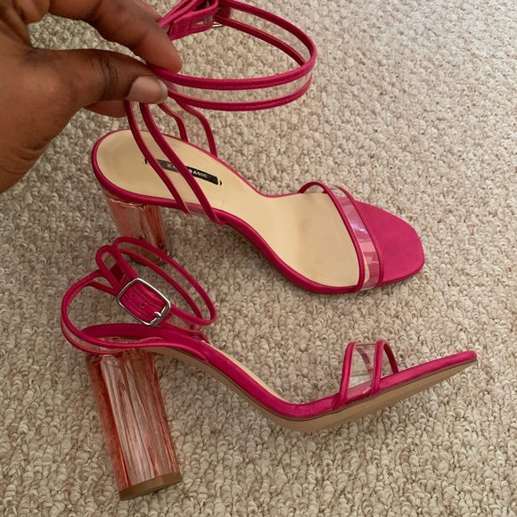 Zara basic collection sandal with vinyl heel - Picture 1 of 5